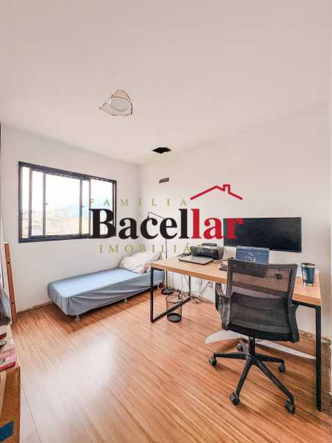 Cobertura, 4 quartos, 200 m² - Foto 9