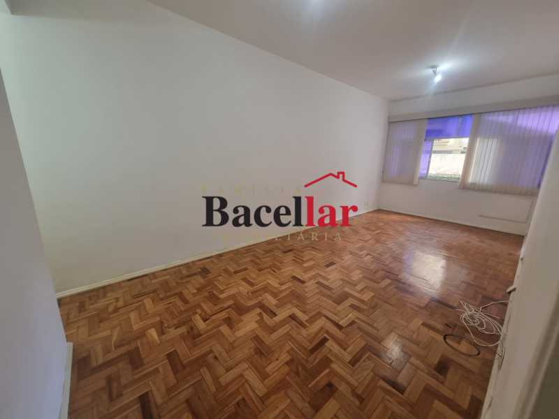 Apartamento, 2 quartos, 76 m² - Foto 1