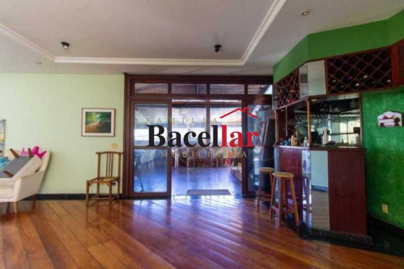Cobertura, 3 quartos, 297 m² - Foto 4