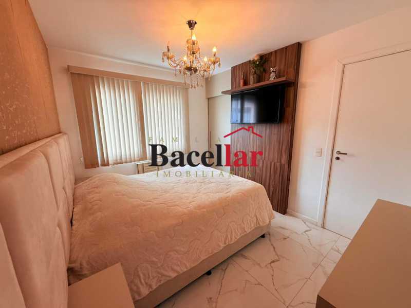 Cobertura, 3 quartos, 230 m² - Foto 15