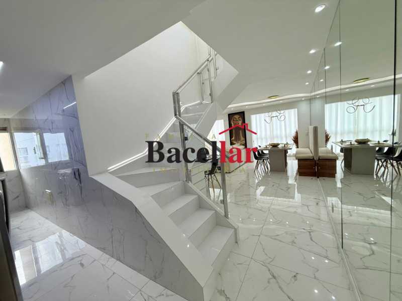 Cobertura, 3 quartos, 230 m² - Foto 23