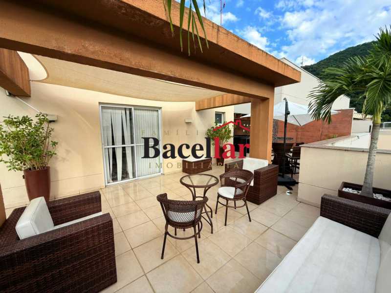 Cobertura, 3 quartos, 230 m² - Foto 5