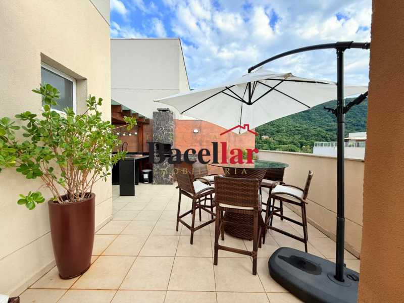 Cobertura, 3 quartos, 230 m² - Foto 9