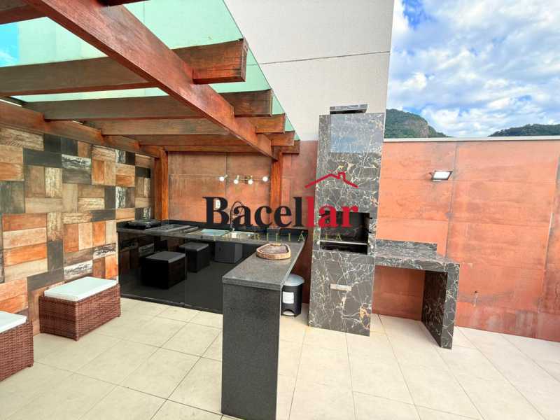 Cobertura, 3 quartos, 230 m² - Foto 7