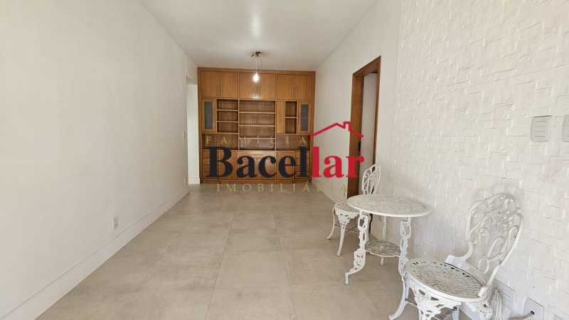 Apartamento, 2 quartos, 82 m² - Foto 2