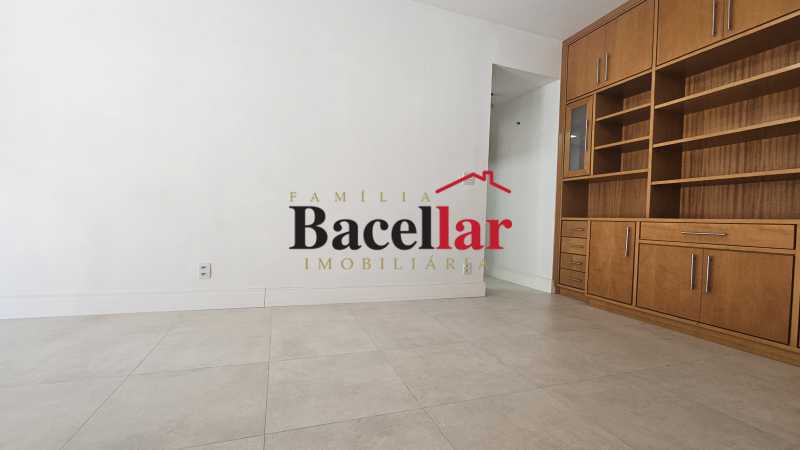 Apartamento, 2 quartos, 82 m² - Foto 4