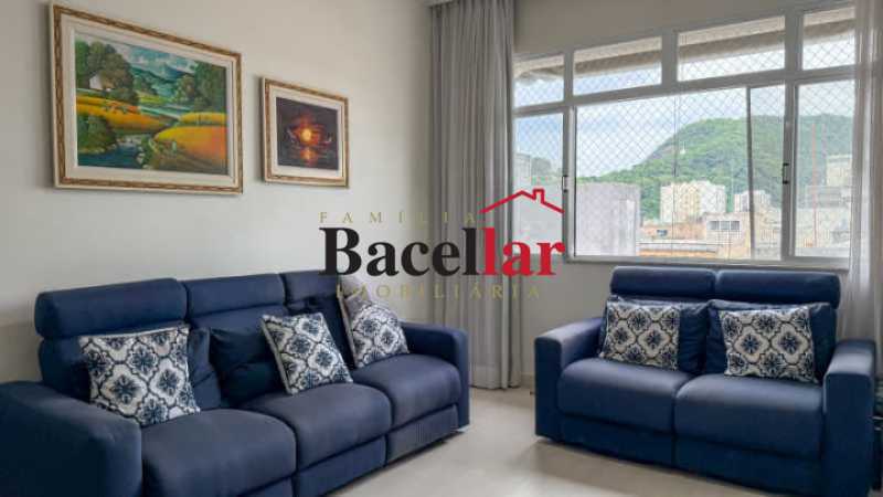 Cobertura, 3 quartos, 195 m² - Foto 2
