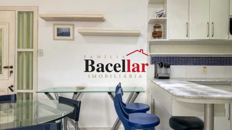 Cobertura, 3 quartos, 195 m² - Foto 8