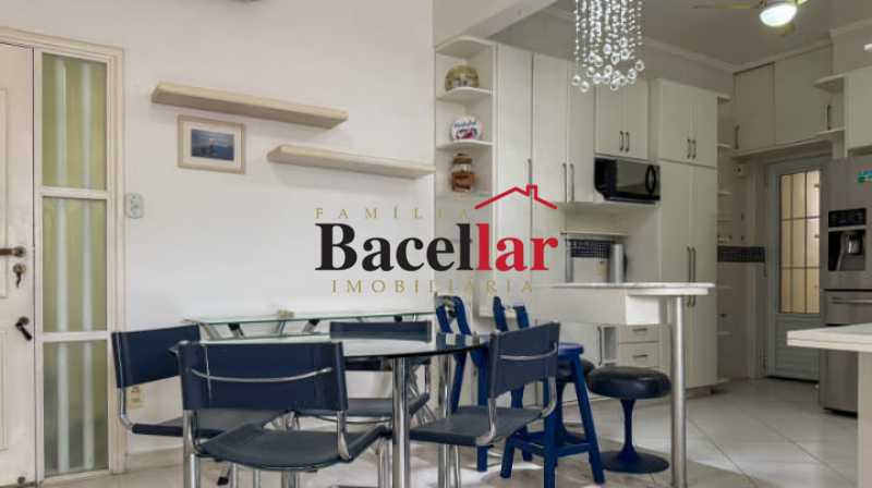 Cobertura, 3 quartos, 195 m² - Foto 10
