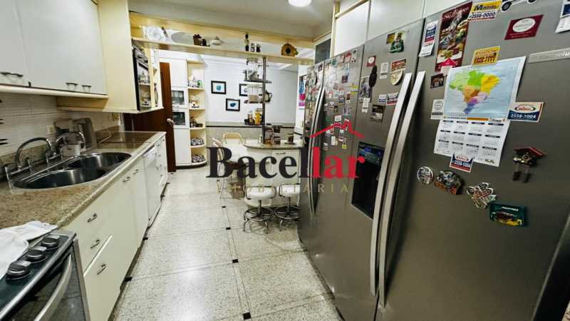 Apartamento, 4 quartos, 195 m² - Foto 10