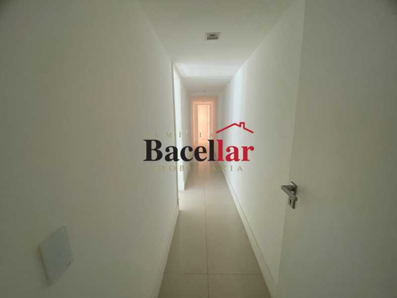 Apartamento, 4 quartos, 229 m² - Foto 9
