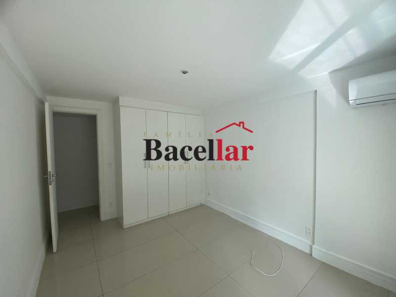 Apartamento, 4 quartos, 229 m² - Foto 12