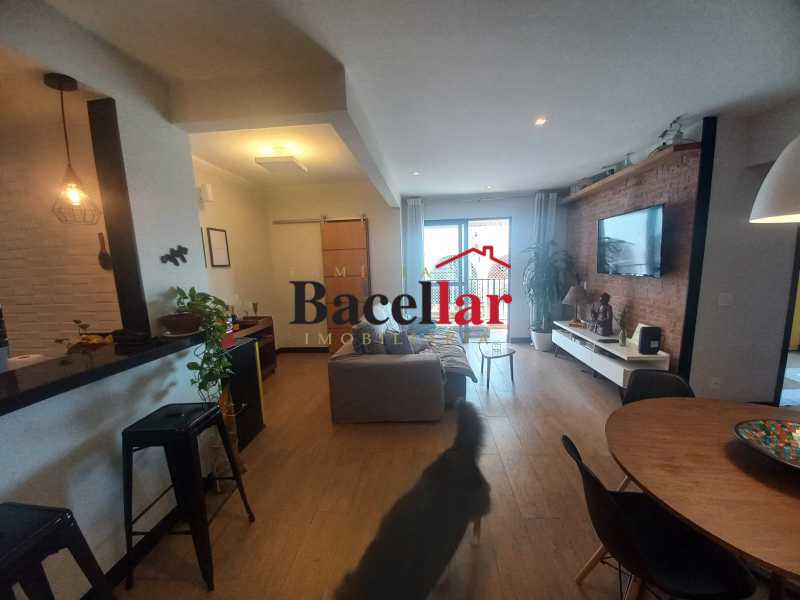Apartamento, 2 quartos, 85 m² - Foto 2
