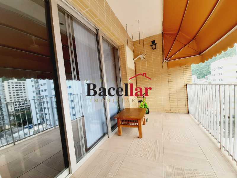 Apartamento, 2 quartos, 80 m² - Foto 1