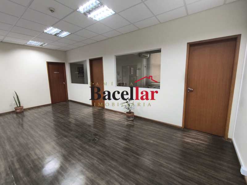 Prédio Inteiro, 2751 m² - Foto 20