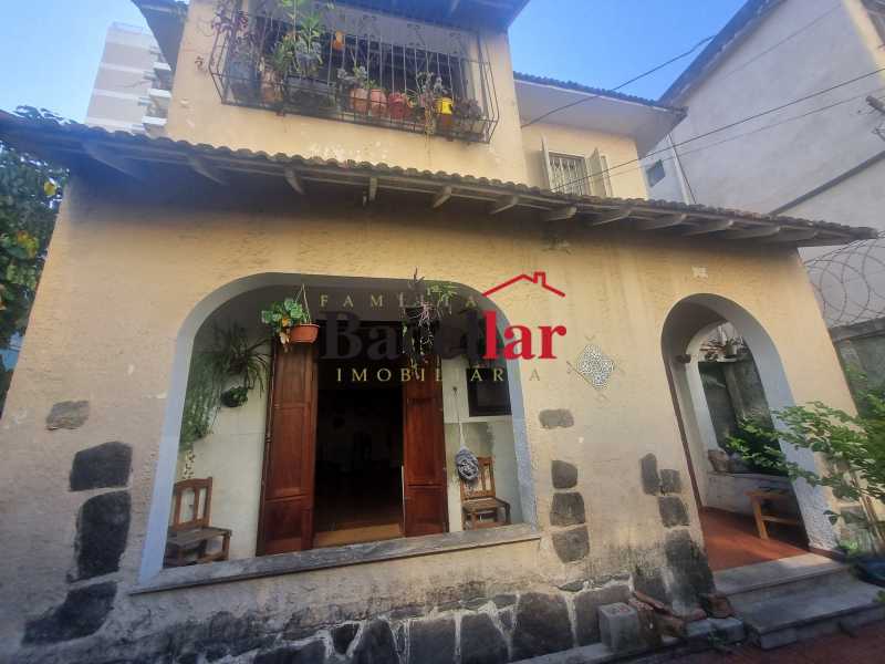 Casa, 5 quartos, 292 m² - Foto 2