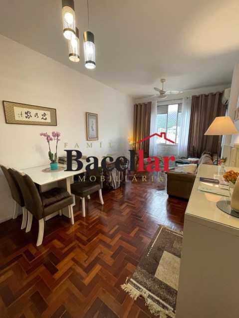 Apartamento, 1 quarto, 59 m² - Foto 1