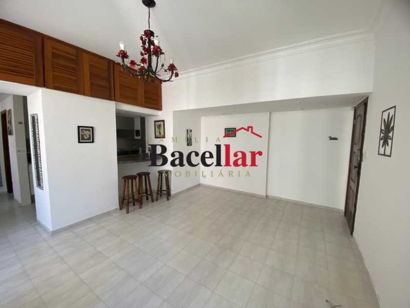 Apartamento, 3 quartos, 110 m² - Foto 2
