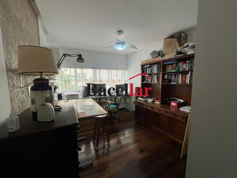Apartamento, 4 quartos, 230 m² - Foto 3