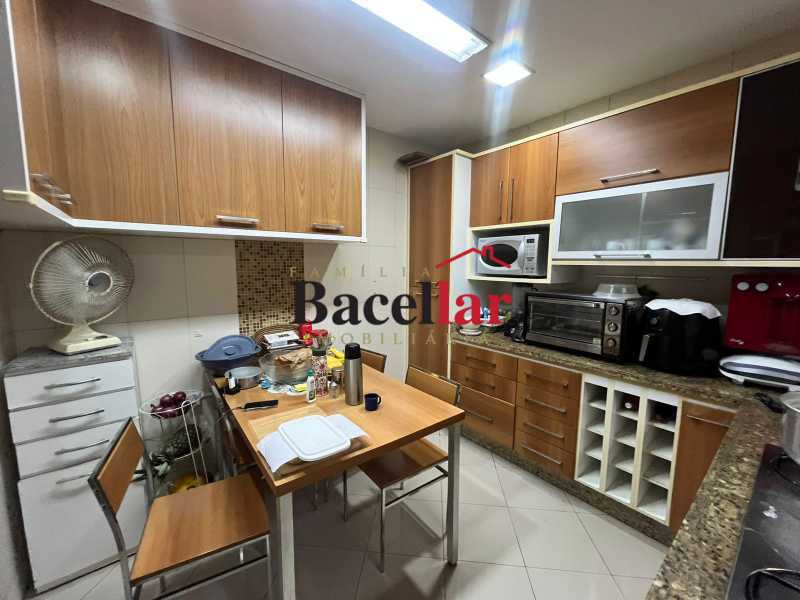 Apartamento, 4 quartos, 230 m² - Foto 11