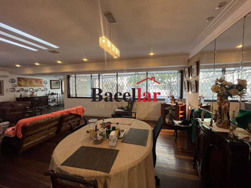 Apartamento, 4 quartos, 230 m² - Foto 19