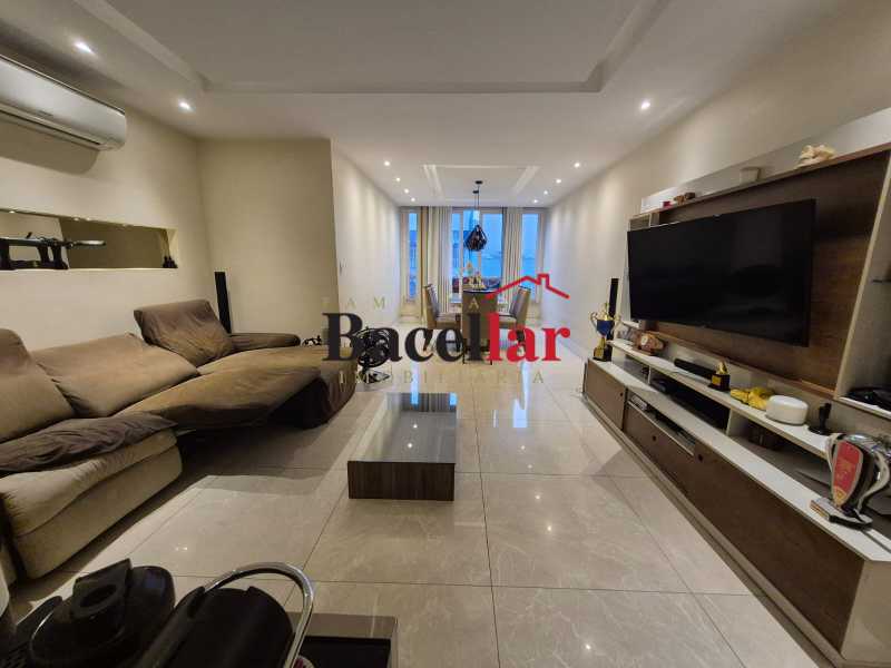 Apartamento, 3 quartos, 116 m² - Foto 2