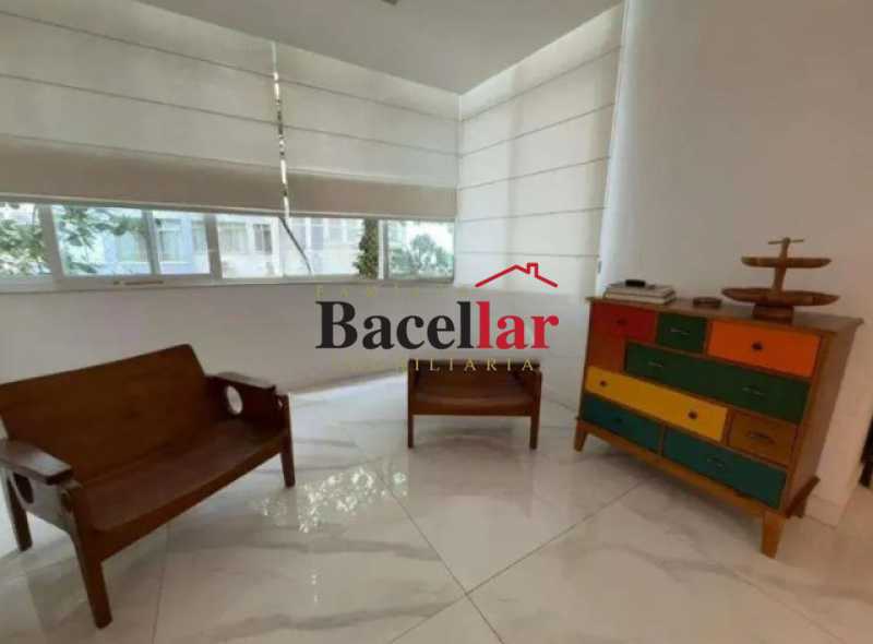 Apartamento, 3 quartos, 150 m² - Foto 2
