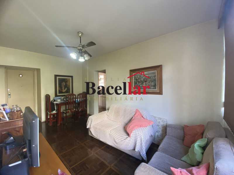 Apartamento, 3 quartos, 100 m² - Foto 2