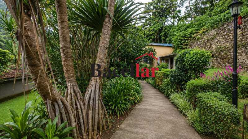 Casa, 4 quartos, 223 m² - Foto 3