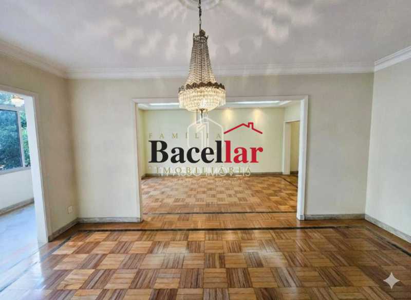Apartamento, 3 quartos, 220 m² - Foto 5