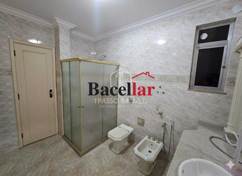 Apartamento, 3 quartos, 220 m² - Foto 12