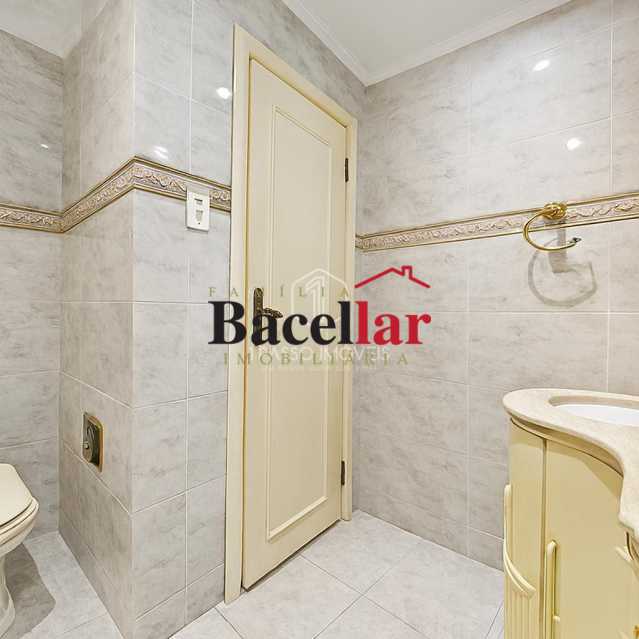 Apartamento, 3 quartos, 220 m² - Foto 15