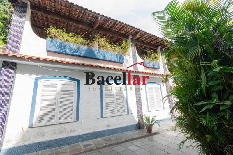 Casa, 4 quartos, 330 m² - Foto 3
