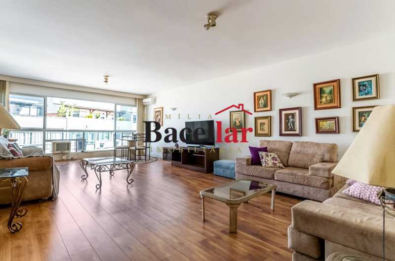 Apartamento, 3 quartos, 170 m² - Foto 3