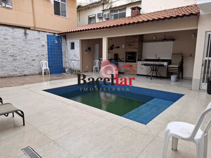 Casa, 3 quartos, 294 m² - Foto 1