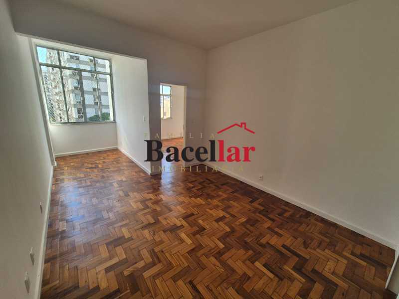 Apartamento, 1 quarto, 50 m² - Foto 1