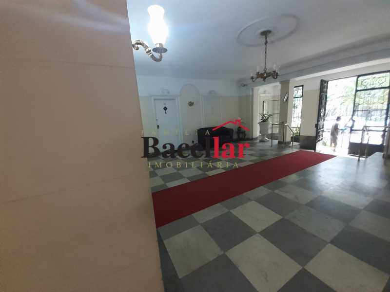 Apartamento, 3 quartos, 131 m² - Foto 2