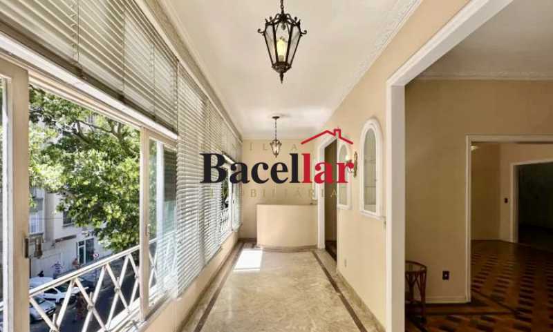Apartamento, 3 quartos, 194 m² - Foto 1