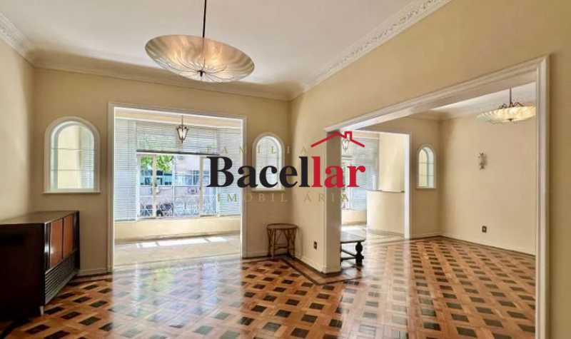 Apartamento, 3 quartos, 194 m² - Foto 3