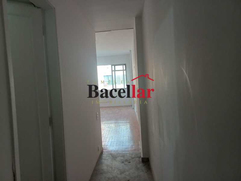 Apartamento, 3 quartos, 111 m² - Foto 2