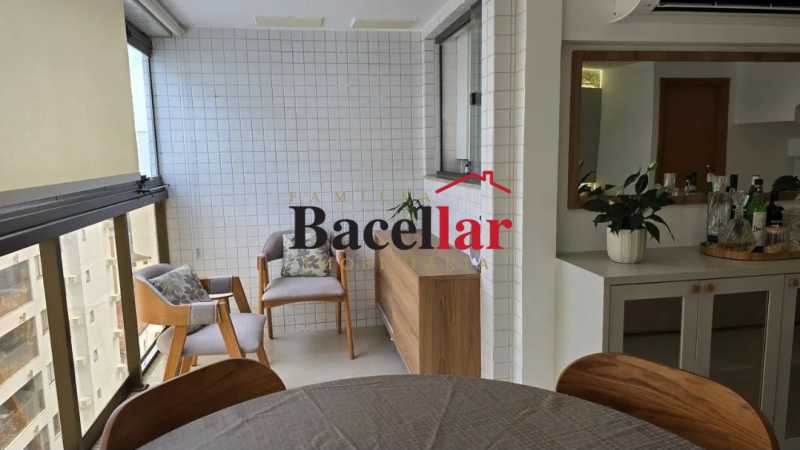 Cobertura, 3 quartos, 189 m² - Foto 13