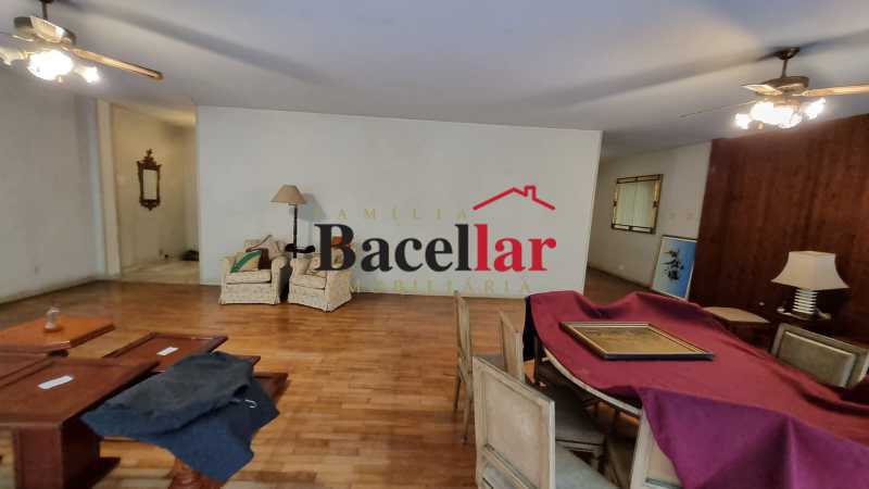 Apartamento, 4 quartos, 257 m² - Foto 2