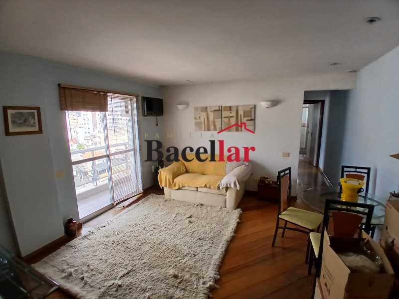 Apartamento, 2 quartos, 77 m² - Foto 2