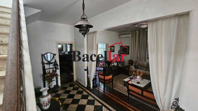 Casa, 5 quartos, 338 m² - Foto 3