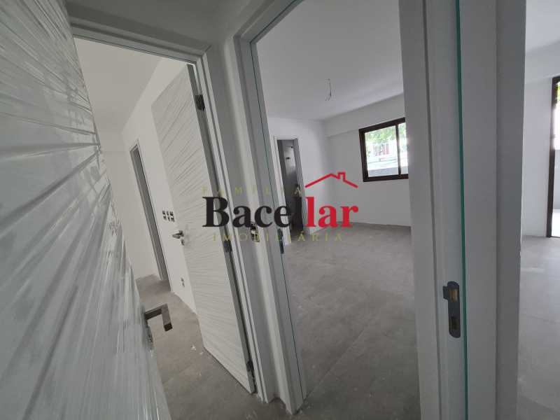 Apartamento, 2 quartos, 76 m² - Foto 9