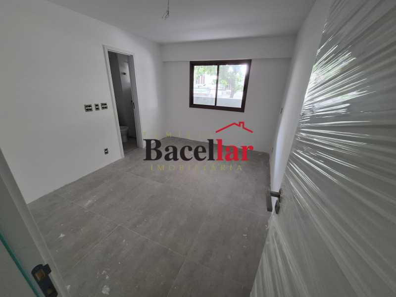Apartamento, 2 quartos, 76 m² - Foto 11