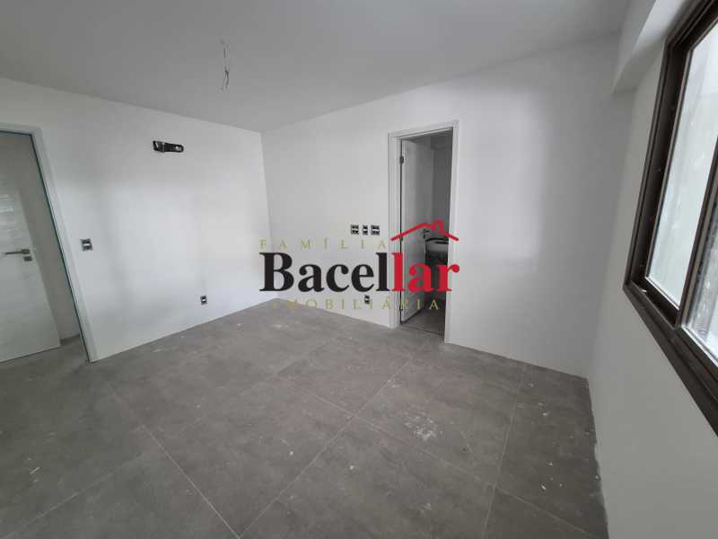 Apartamento, 2 quartos, 76 m² - Foto 12