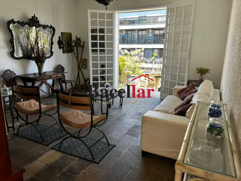 Cobertura, 3 quartos, 210 m² - Foto 8