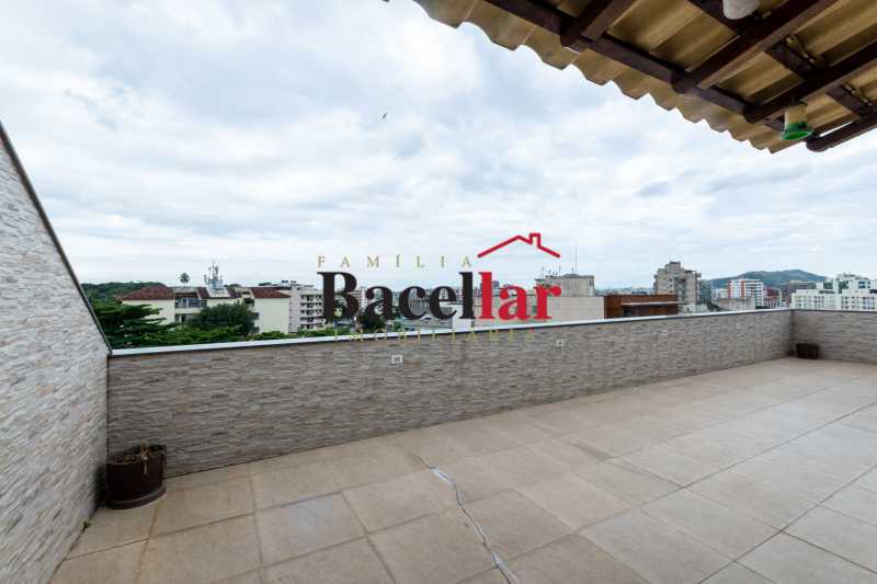 Cobertura, 3 quartos, 243 m² - Foto 9