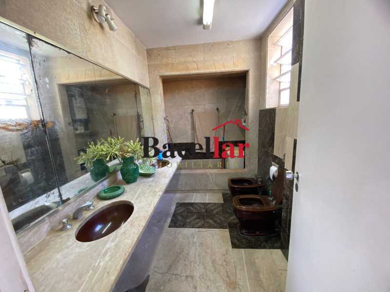 Cobertura, 3 quartos, 210 m² - Foto 17